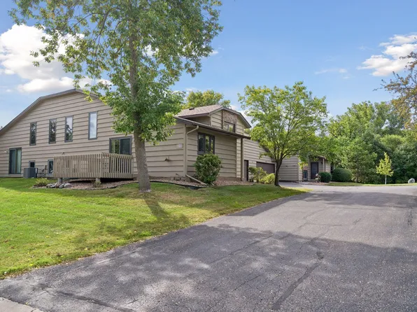 15331 39th Ave N, Plymouth, MN 55446