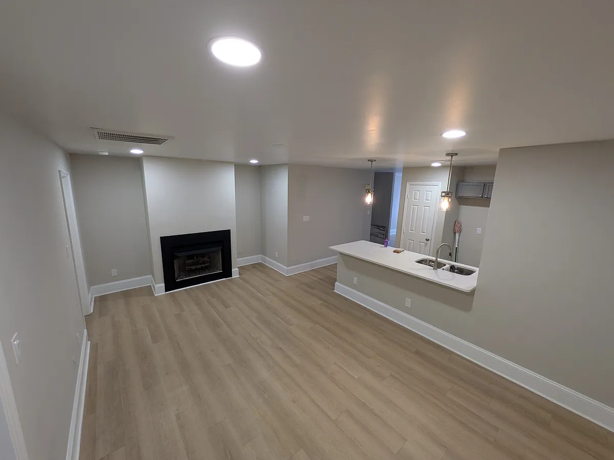 Building Photo - 2201 Mountain Mist Ct #202