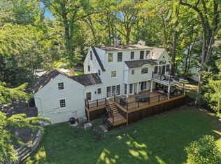 10 Delwick Ln, Short Hills, NJ 07078