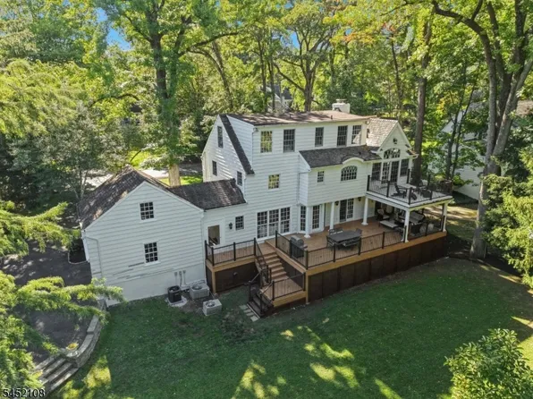 10 Delwick Ln, Millburn Twp., NJ 07078