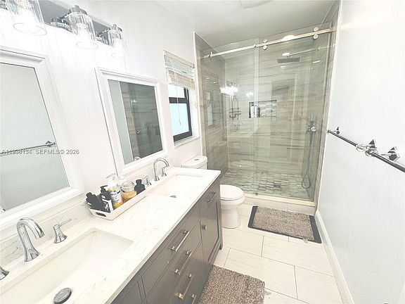 3rd image of 4905 Bayberry Ln #0