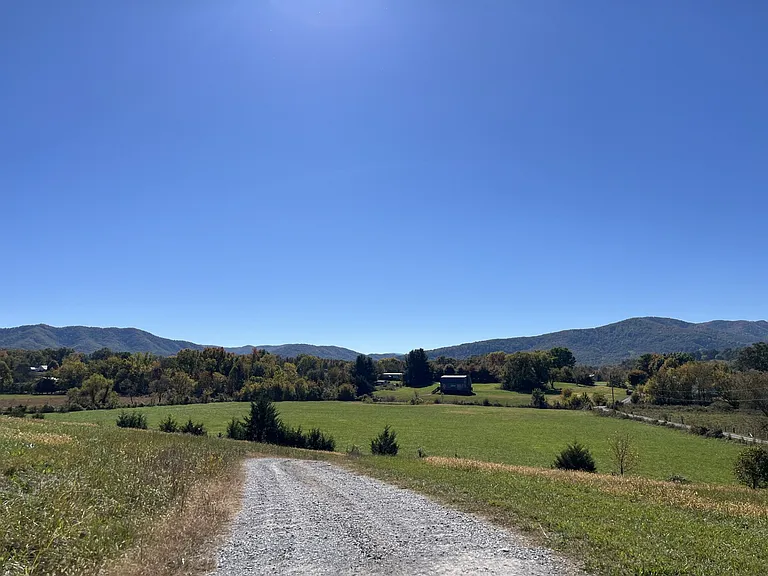 9125 Asheville Hwy — Photo 37