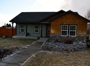 636 King Ave, Hines, OR 97738