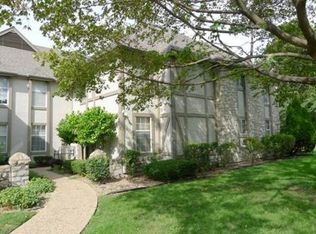 1133 NW 12th St APT C, Blue Springs, MO 64015