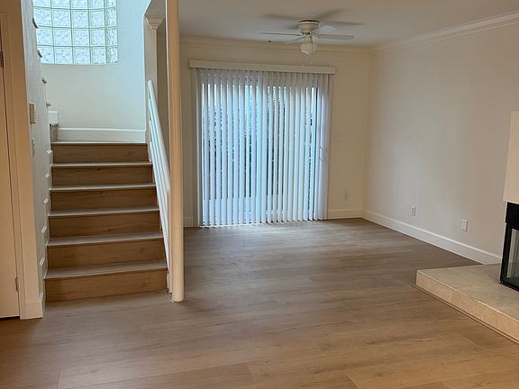 5th image of 14911 Moorpark St APT 1