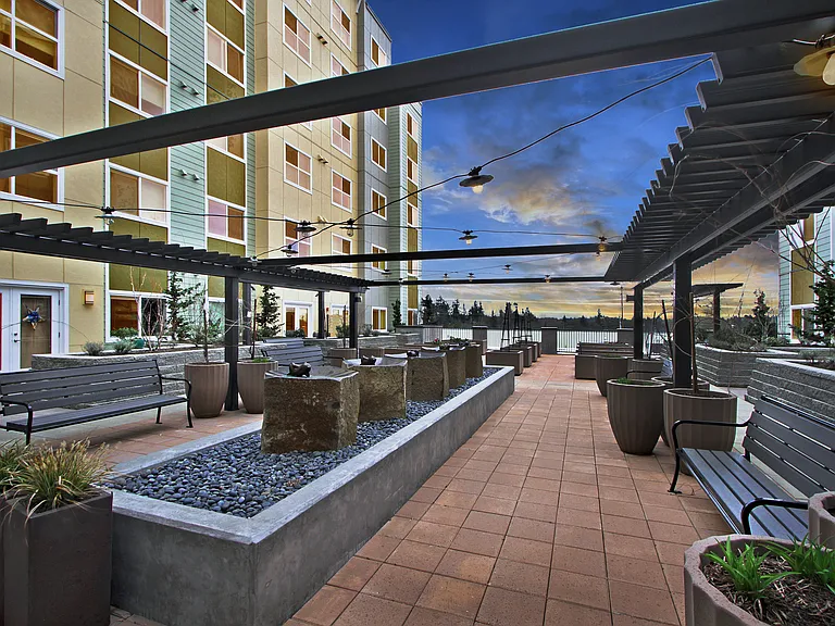 Destinations Lynnwood 61+ Apartment Homes — Photo 53