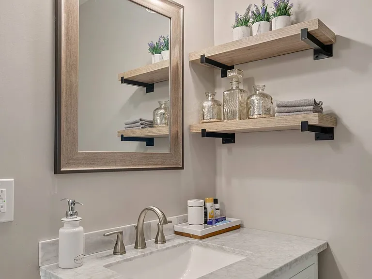 422 Katonah Ave — Photo 13