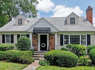 20 Beechwood Rd, Ho Ho Kus, NJ 07423