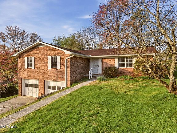 2nd image of 307 Walnut St