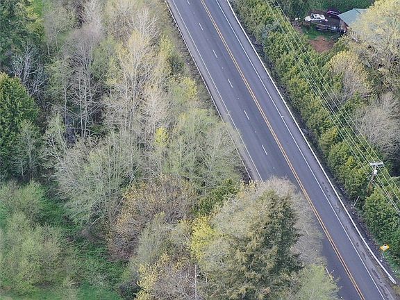 5th image of 2 Cougar Falls Lane