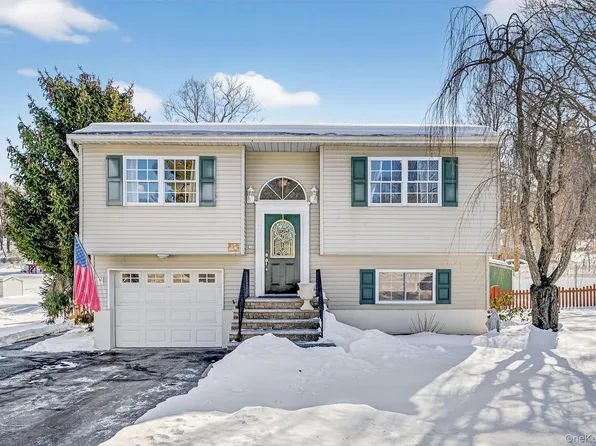 31 Newbury Street, Monroe, NY 10950