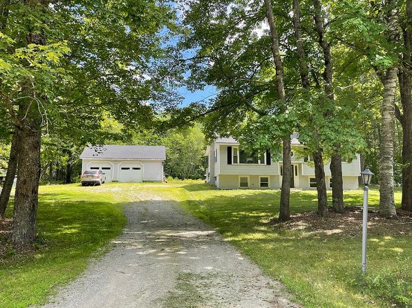 32 Hopkins Rd