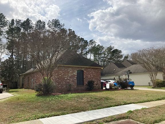 3rd image of 14630 Grapevine Dr