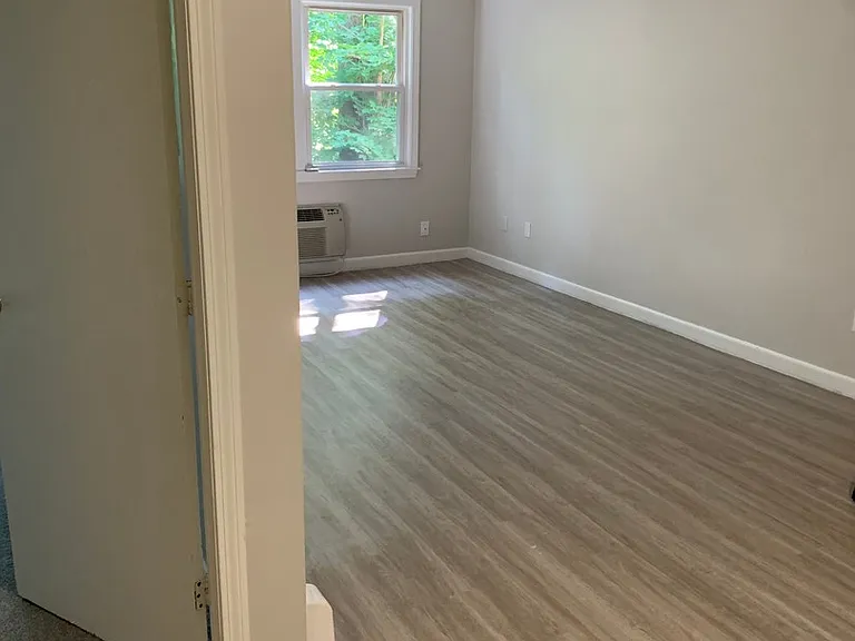 175 Haverhill St — Photo 8