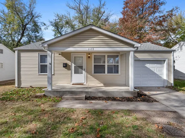 1133 S Waverly Rd, Wichita, KS 67218
