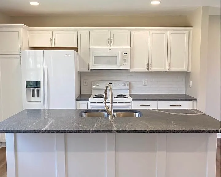 432 Georgia Ave — Photo 4
