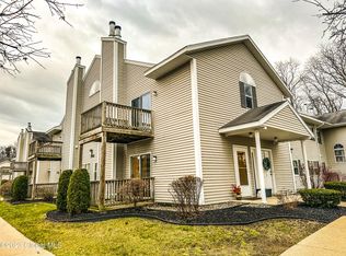 705 Greenwich Dr, Albany, NY 12203