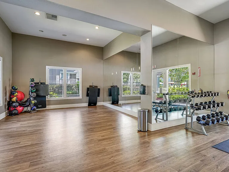 Yoga / pilates / flex fitness space