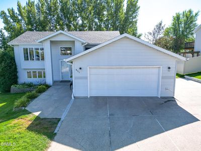 931 Breton Dr, Bismarck, ND, 58503