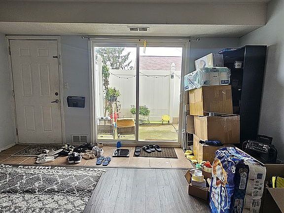 4th image of 4308 Bennington Blvd