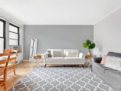 415 Ocean Pkwy APT 2A, Brooklyn, NY, 11218