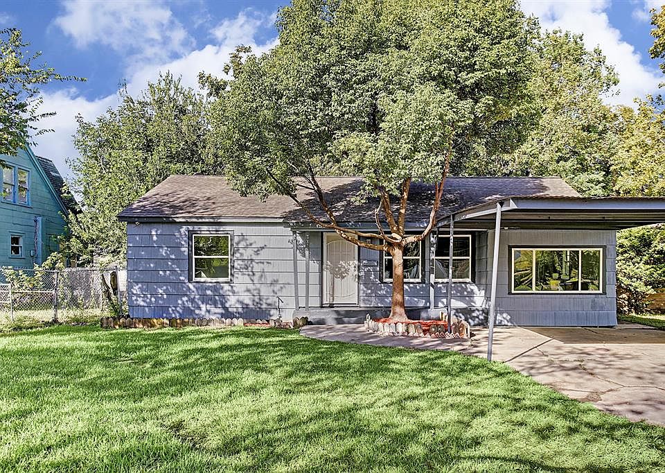 1st image of 1104 Forest Oaks Dr