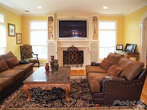 Family Room 1
