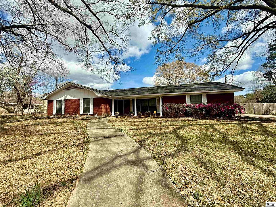 1st image of 1800 Evangeline Dr