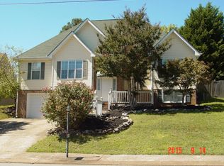 8010 Hamilton Mill Dr, Chattanooga, TN 37421