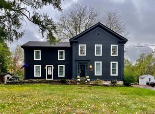 5744 Leete Rd, Lockport, NY 14094