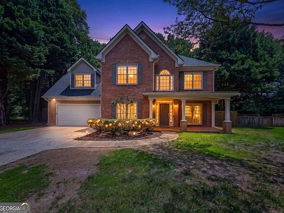 2nd image of 1545 Woodpoint Way