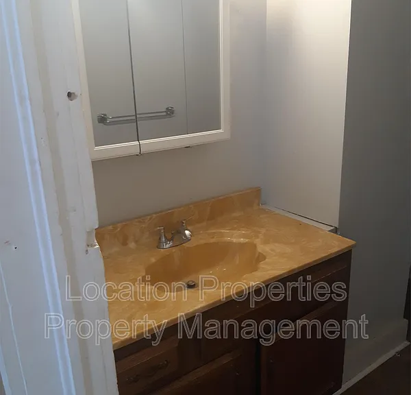 1041 Kentucky St #2 — Photo 6