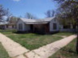 405 E Lubbock St, Slaton, TX 79364