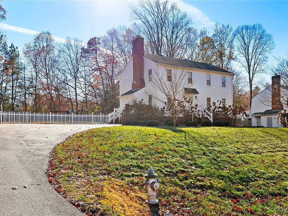 1st image of 533 Brighton Dr