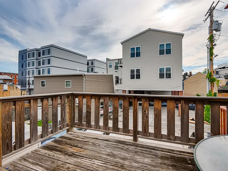 1127 S Hanover St — Photo 4