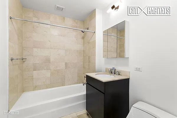 Rented by Citi Habitats | media 32