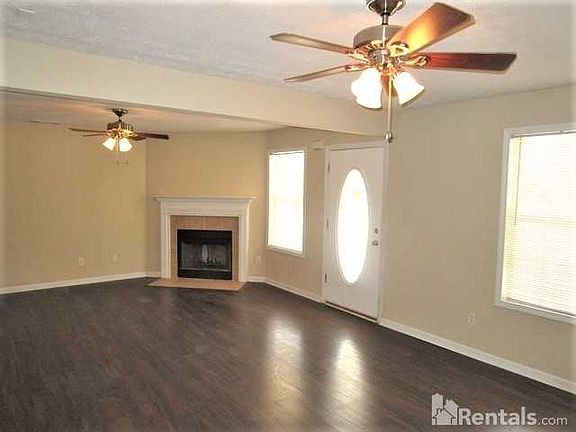 3rd image of 1200 Chauncey Ct