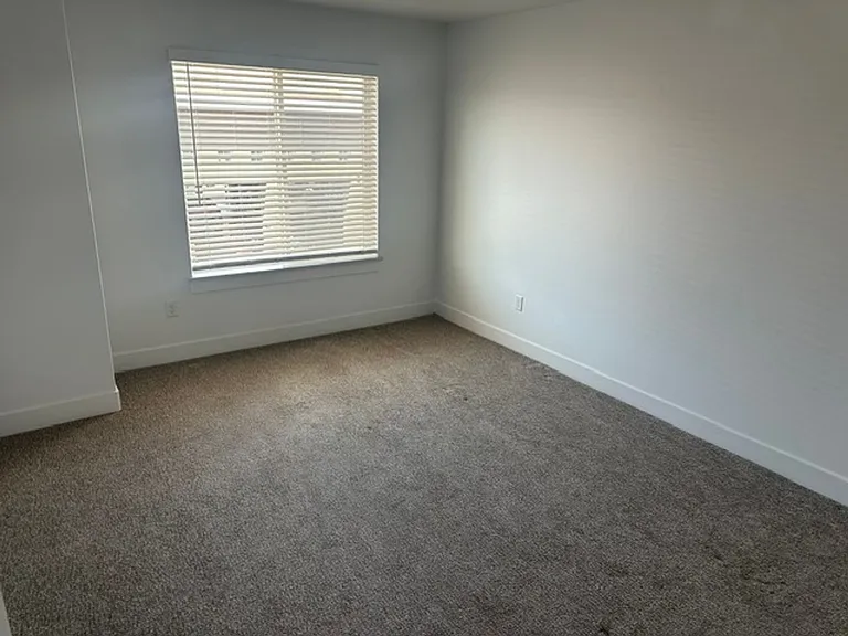 5412 W Granite Ave — Photo 10