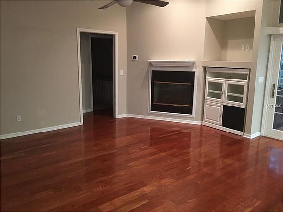 5th image of 379 Fan Palm Ct NE
