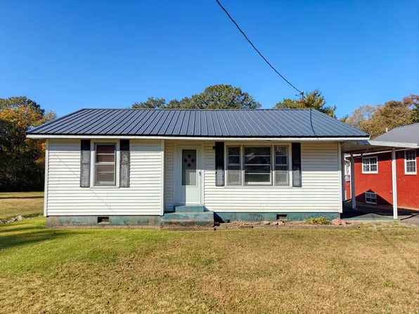 21395 Seminary St, Hollow Rock, TN 38342