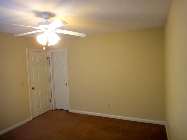 2006 Longview Ct — Photo 12