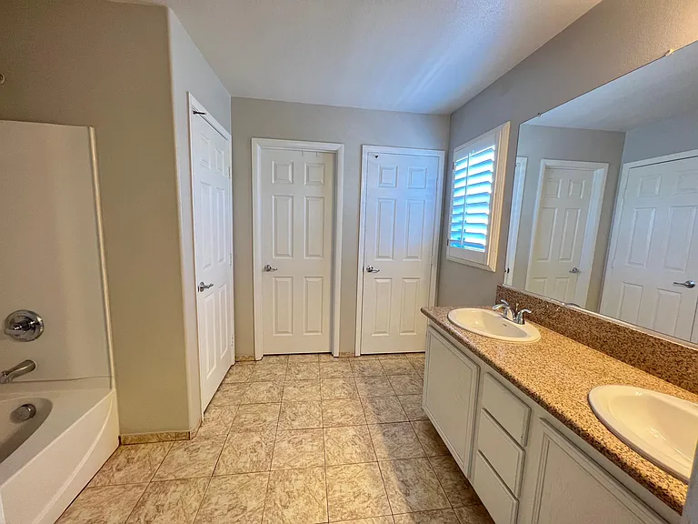 8048 Windmill Villa St — Photo 12