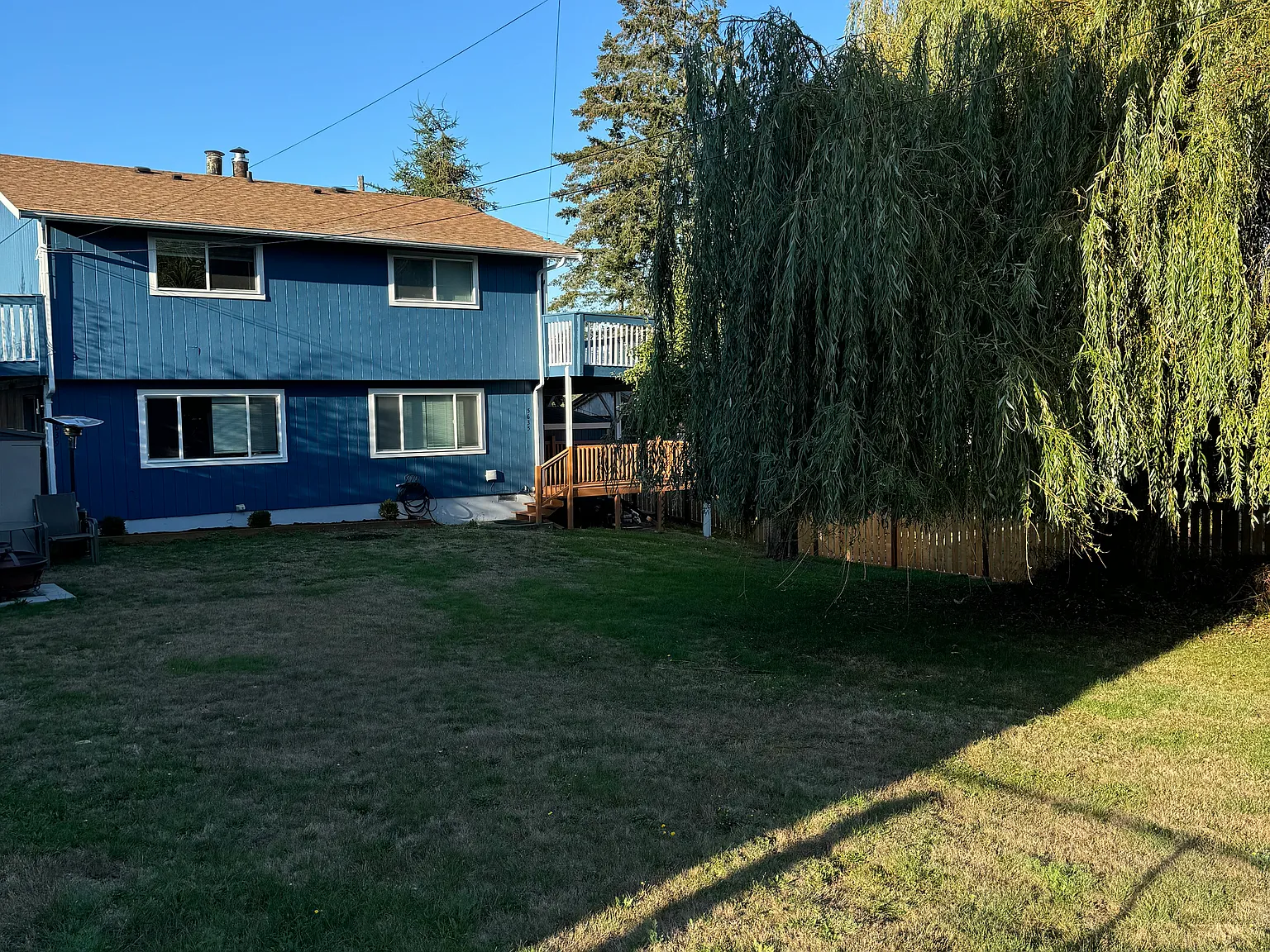 2 bed, 1.5 bath, 1056 sqft, $2,300 — Photo 2