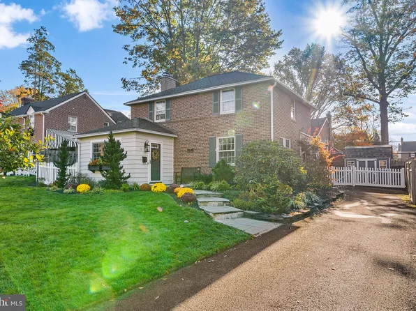13 Black Friar Rd, Bryn Mawr, PA 19010