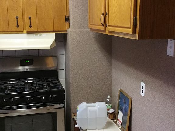 Kitchen with plaster walls