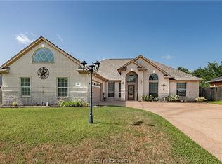2081 Ravenstone Loop, College Station, TX 77845