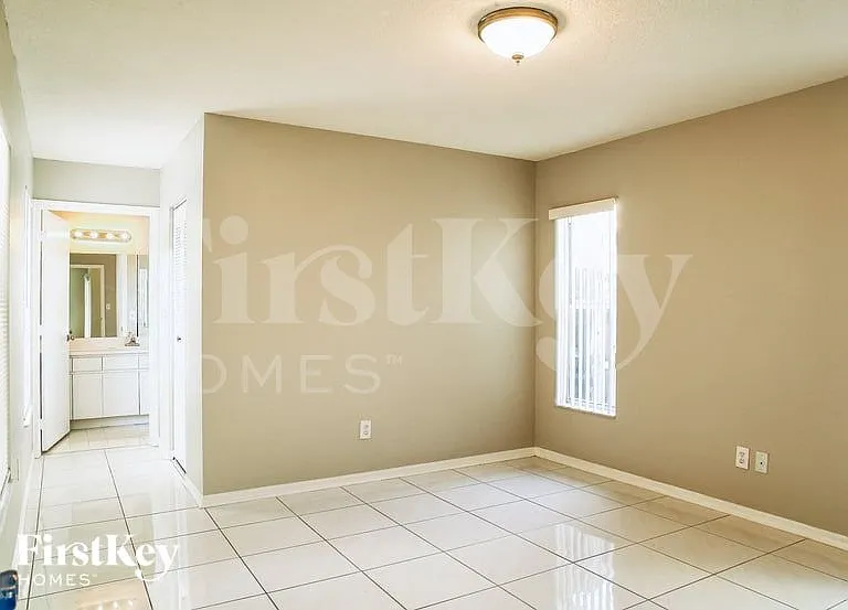 14842 SW 171st Ter — Photo 8