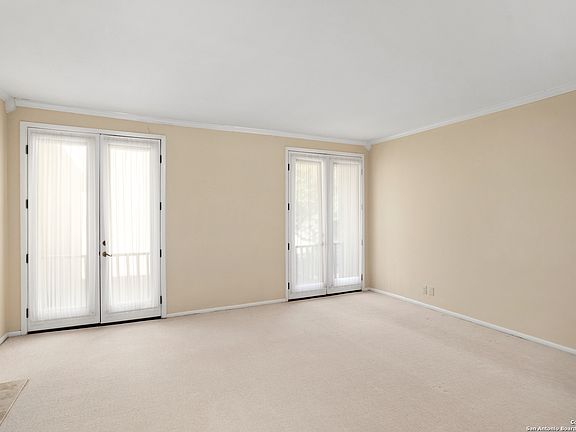 5th image of 3678 HIDDEN DR #203