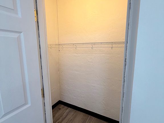 3rd image of 115 E Middle St APT 1