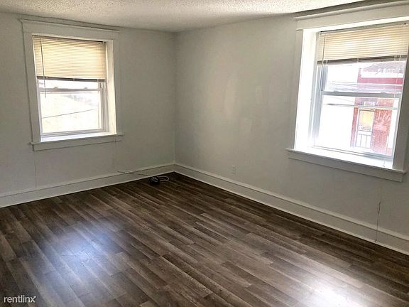 4th image of 4724 Longshore Ave APT 4